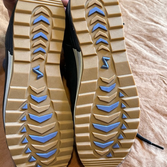 Forsake women’s hiking boots size 10 - Picture 4 of 6